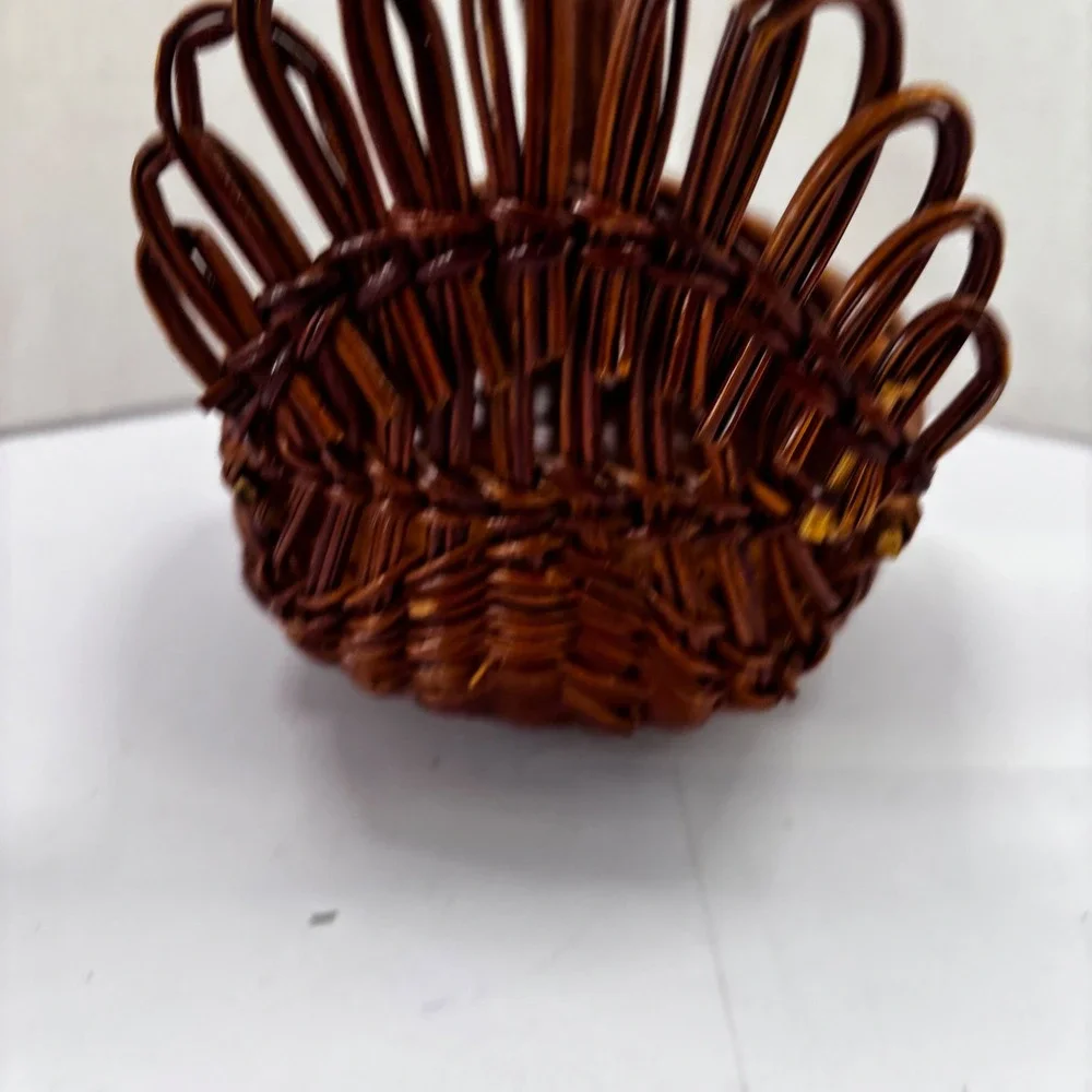 Vintage Woven Wicker Turkey Basket Thanksgiving Holiday Decor‎ Dark Brown Rustic